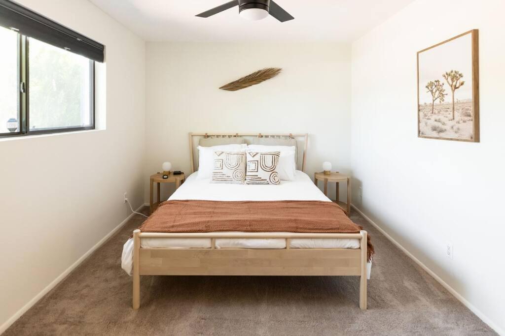 Feriehus New! Scottsdale/phx Retreat, Heated Pool, Hot Tub Phoenix