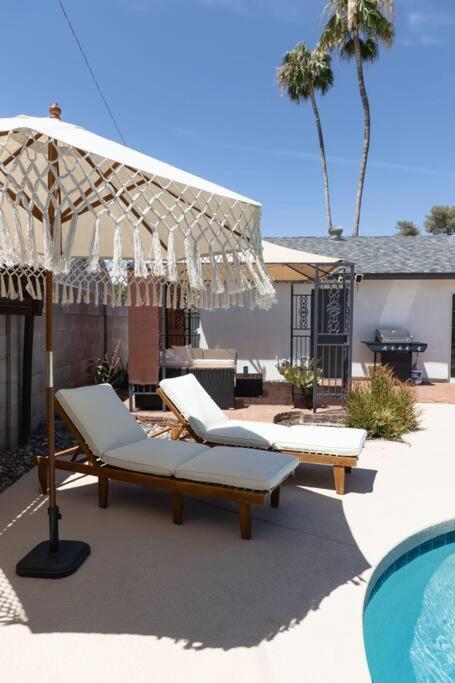 New! Scottsdale/phx Retreat, Heated Pool, Hot Tub Phoenix