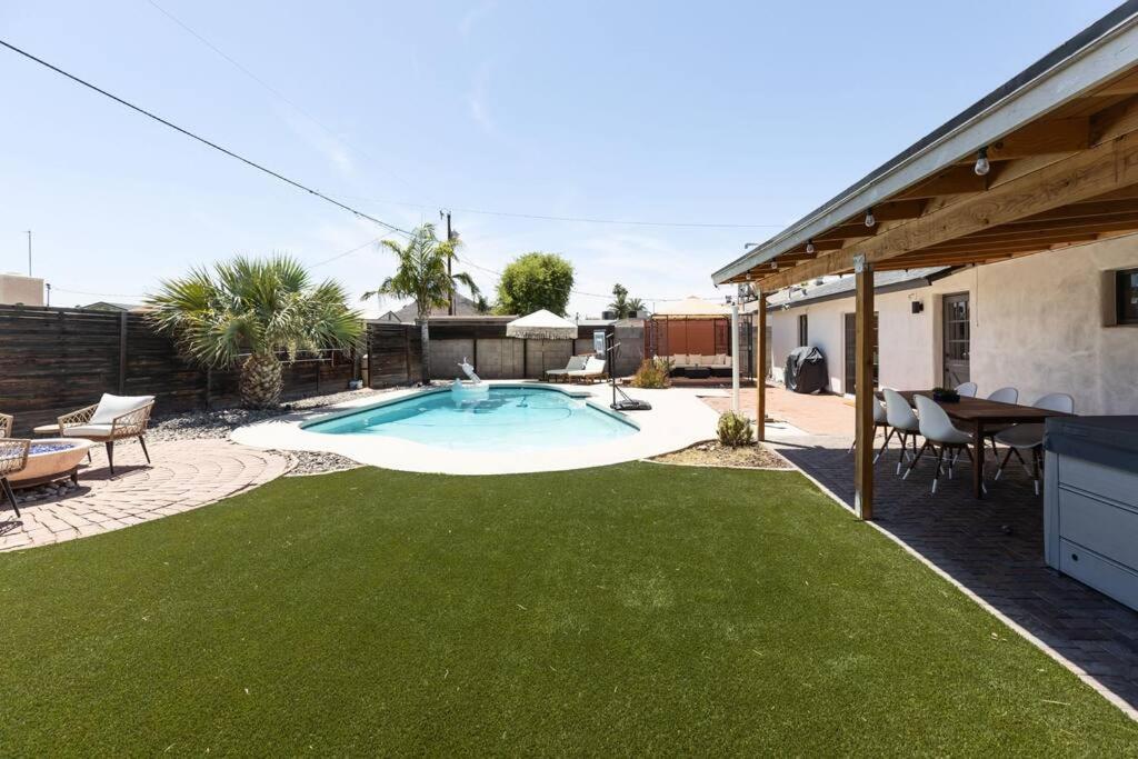 Holiday home New! Scottsdale/phx Retreat, Heated Pool, Hot Tub